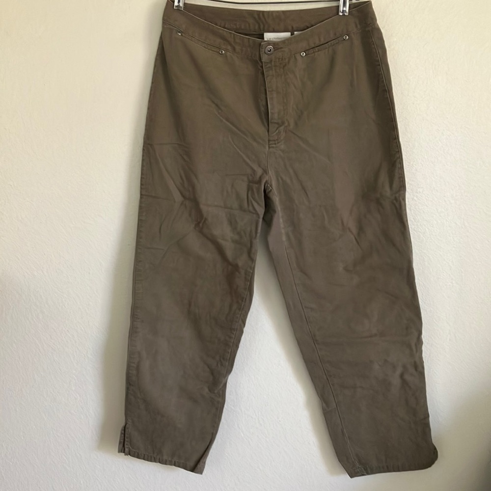 FINAL MARKDOWN Liz Claiborne cropped jeans 12